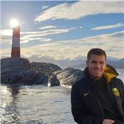 Clases económicas tenis, diferentes edades